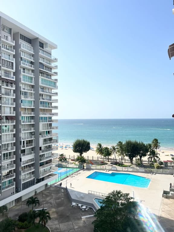 Coral Beach 916